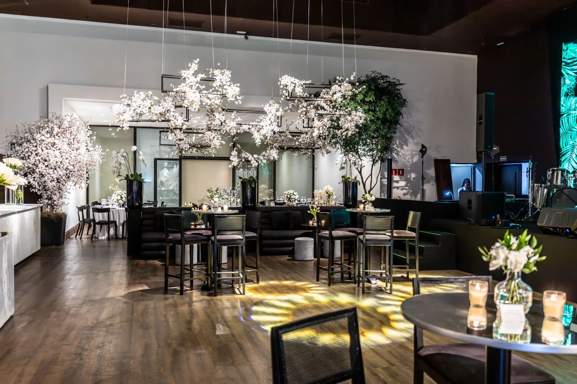 Intérieur luxueux du restaurant principal